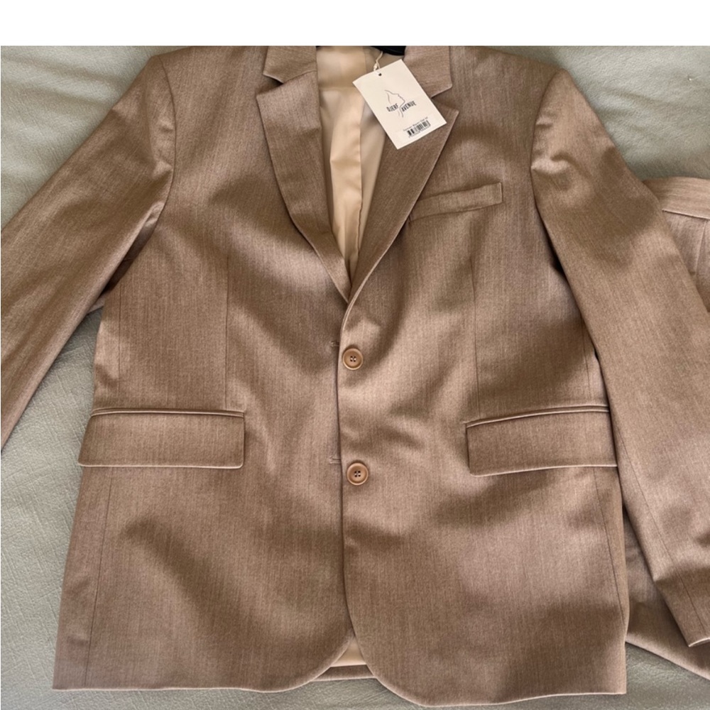 Djerf Avenue Blazer in Oat